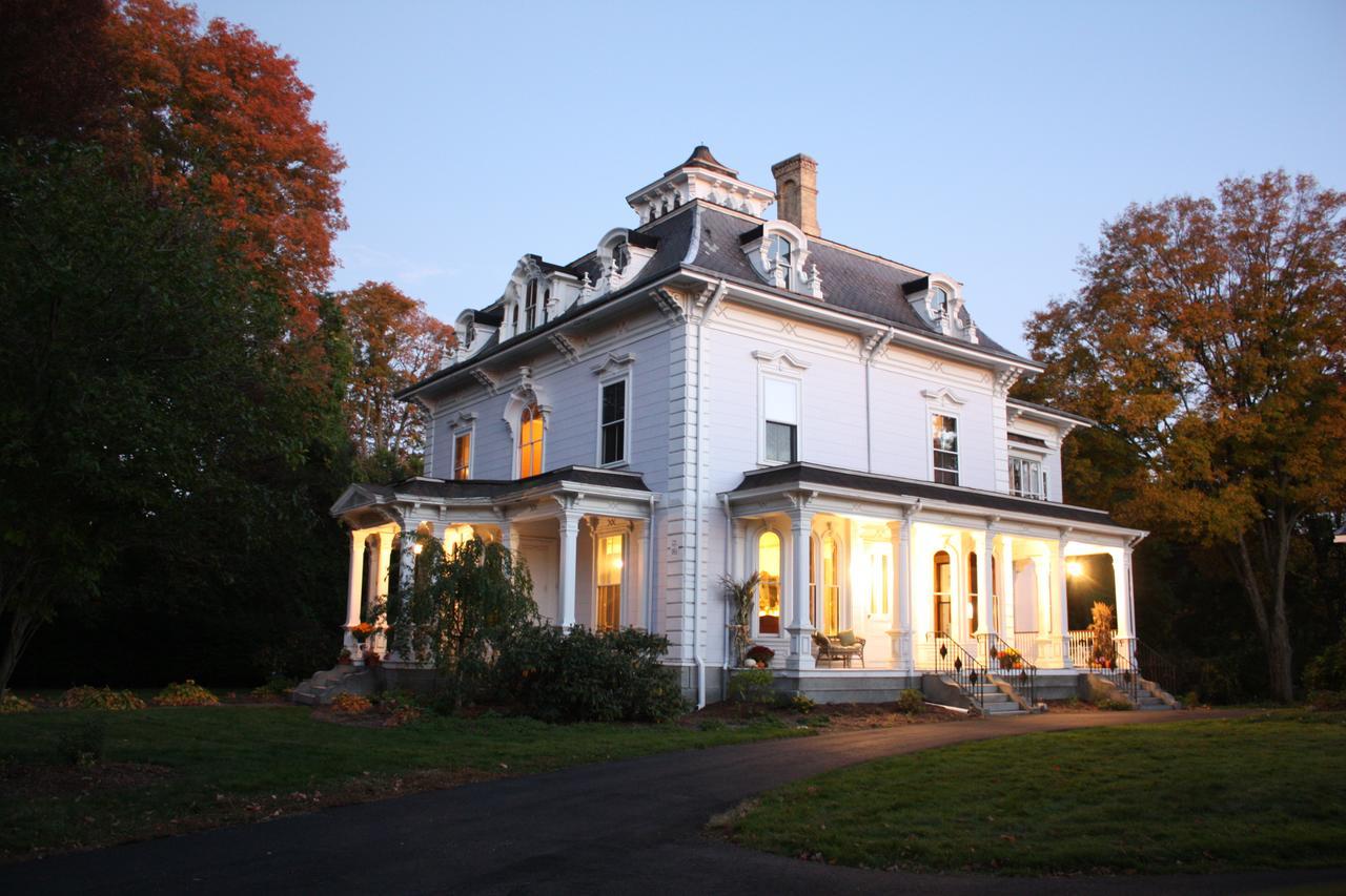 Proctor Mansion Inn Wrentham Exterior photo